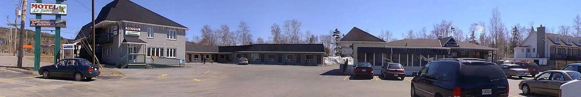 Motel Chantmartin Tadoussac Exterior foto